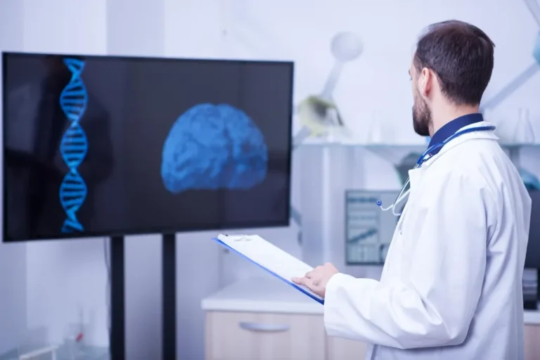 New Therapies and Clinical Trials in Alzheimer's Disease